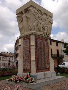 War Memorial in Moissac.