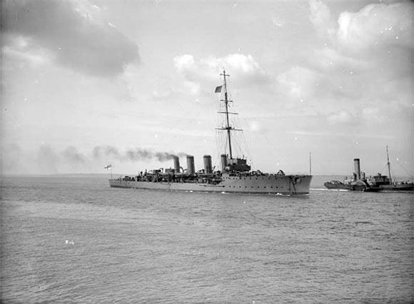 The British light cruiser HMS Fearless. Fearless led the 1st Destroyer Flotilla in the Heligoland Bight operation on 28th August 1914.