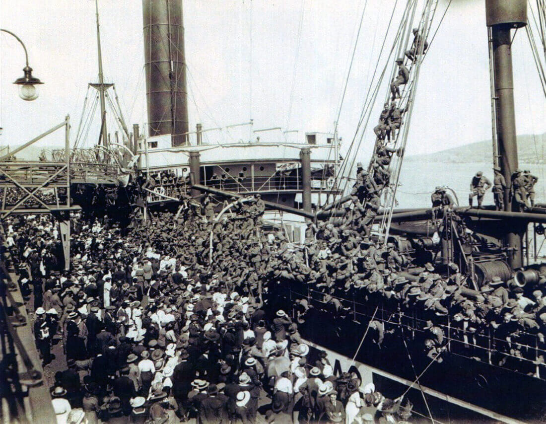 The Australian troop transport SS Geelong leaving Hobart in Tasmania on 20th October 1914 with 12th Battalion, 9th Battery 3rd RFA Brigade and C Squadron 3rd Light Horse, Australian Imperial Force