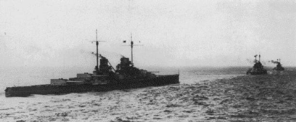 German battle cruisers SMS Derfflinger, Moltke and Seydlitz sailing to the Dogger Bank Action on 24th January 1915