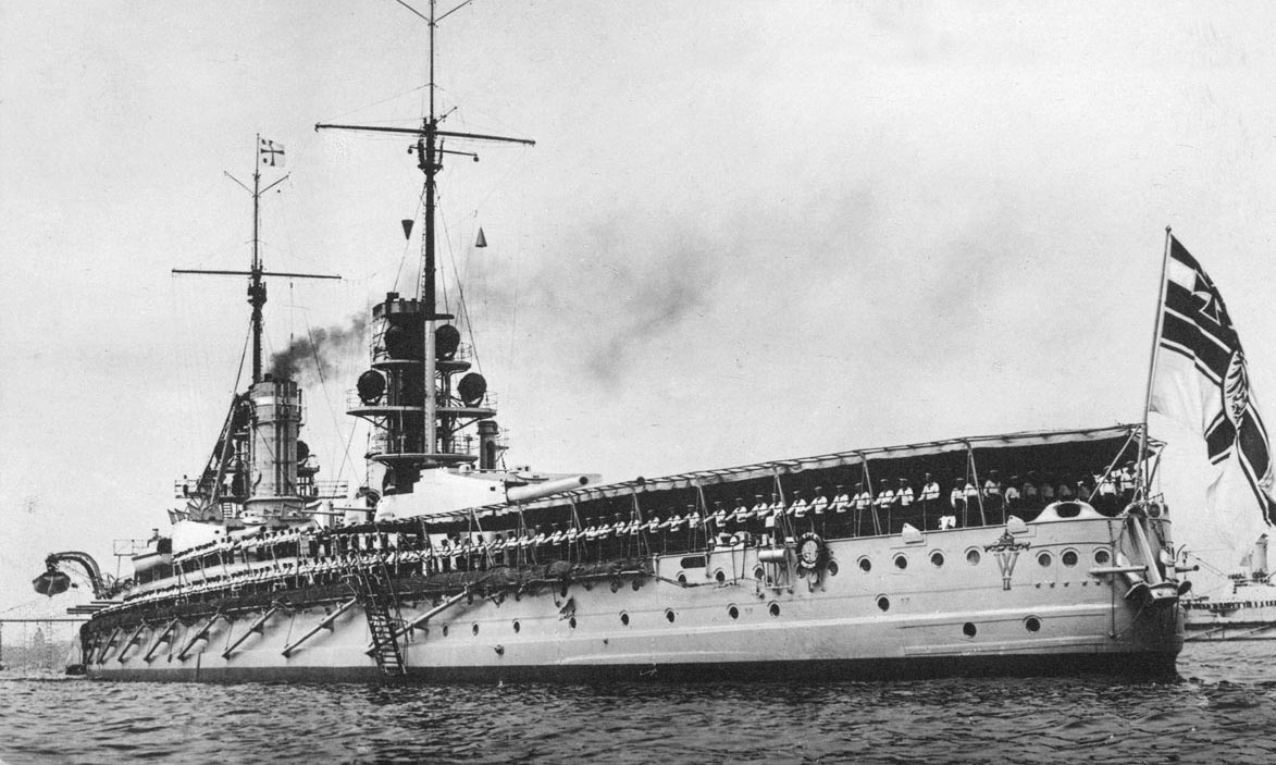 German Battleship SMS Kaiser. Kaiser fought at the Battle of Jutland on 31st May 1916 in Rear-Admiral Behncke’s 3rd Battle Squadron