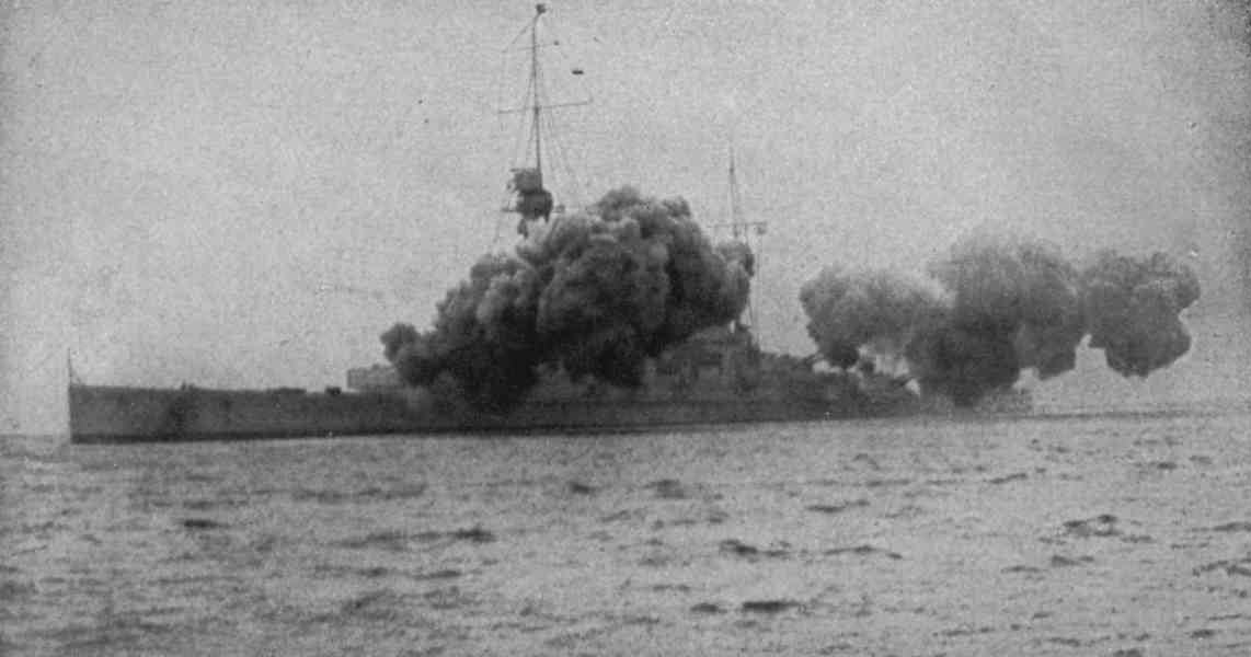 German Battle Cruiser SMS Derfflinger firing a full salvo. Derfflinger fought at the Battle of Jutland on 31st May 1916 in Admiral Hipper’s 1st Scouting Group