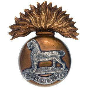 Royal Munster Fusiliers cap badge: Battle of Étreux on 27th August 1914 in the First World War