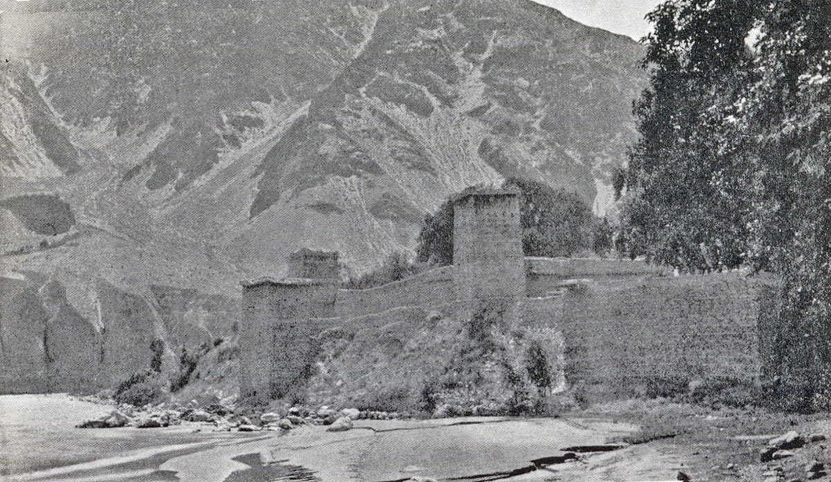 Chitral Fort from an up-stream Chitrali sangar: Siege and Relief oaf Chitral, 3rd March to 20th April 1895 on the North-West Frontier of India