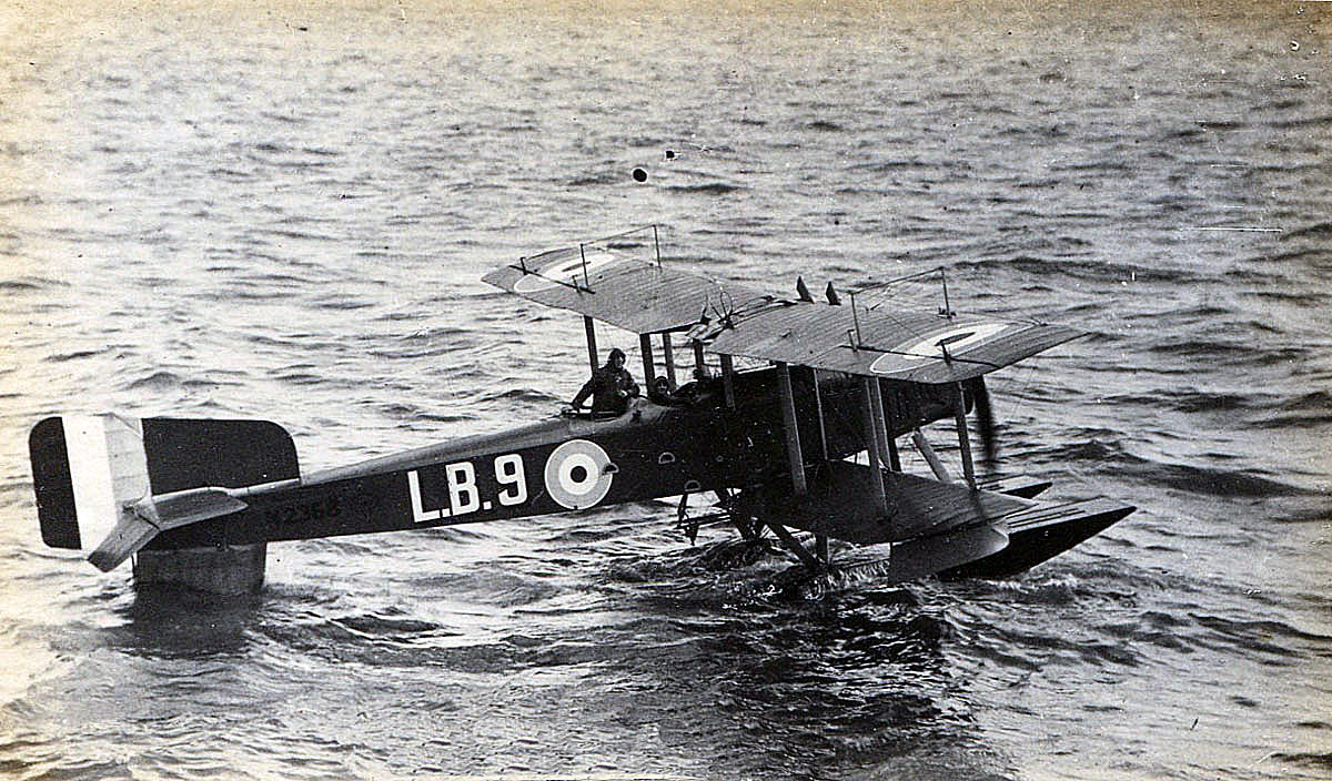 Short 184 Seaplane about to take off: as flown by Light Lieutenant Frederick Rutland from HMS Engadine in the opening phase of the Battle of Jutland on 31st May 1916 in the First World War