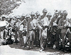 British walking wounded after the Battle of Modder River on 28th November 1899 in the Boer War