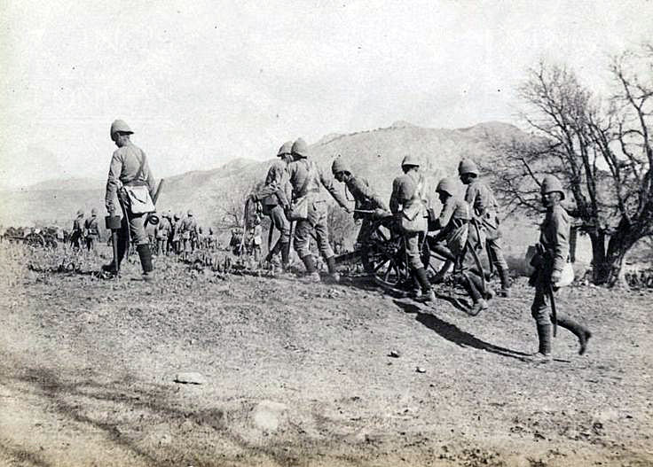 British Mountain Battery north-west of Bagh: Tirah on the North-West Frontier of India 1897
